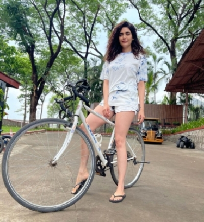 Karishma Tanna.(photo:Instagram)