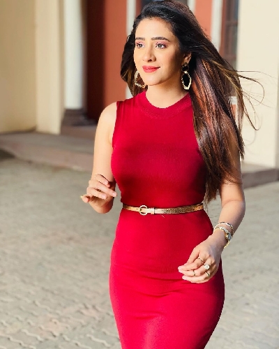 Hiba Nawab explores her mischievous side with 'Jijaji Chhat Par Koii Hai'.