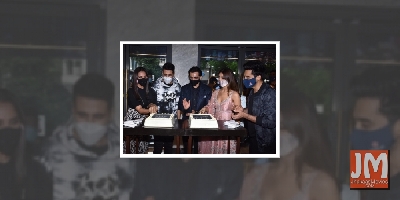 Akshay Kumar, Vaani Kapoor celebrate 'Bell Bottom' trailer launch in capital (Ld)