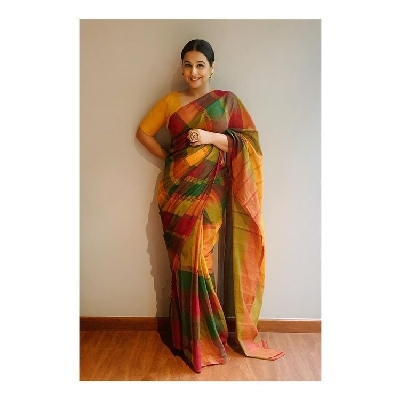 Celebs who make us fall in love with handlooms.(photo:IANSLIFE)