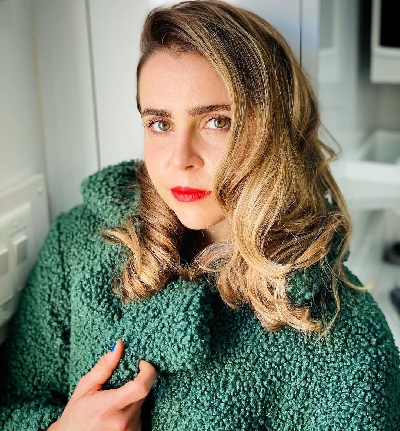 Mae Whitman.(photo:Instagram)