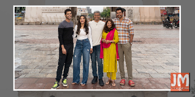 Abijeet Duddala, Komalee Prasad, director Uday Gurrala, producer Elahe Hiptoola and Naresh Agastya