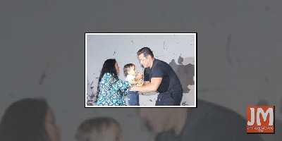 Salman attends Ganesh Utsav at sister Arpita's home with family