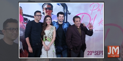 Photo Gallery: 'Pal Pal Dil Ke Paas' Movie Trailer Launch