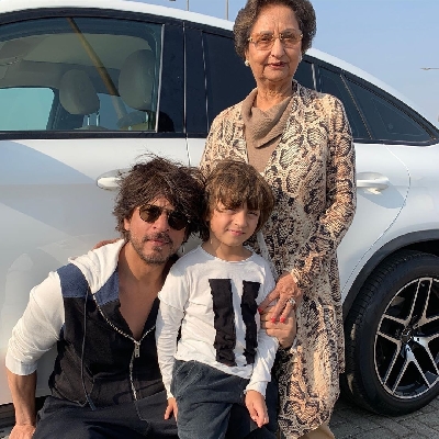 Gauri Khan recently took to social media to wish her mom a happy birthday and posted a photo of her mother along with SRK and AbRam posing in front of a car.
