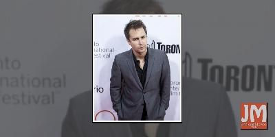 Sam Rockwell dreads sitting on make-up chair for long