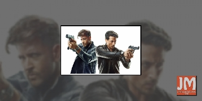 #Memewars: Hrithik and Tiger's T-shirt war is on