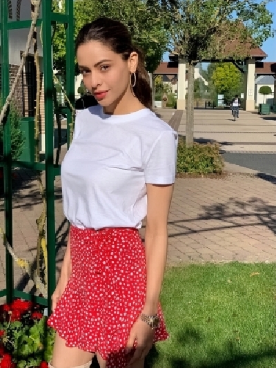 Actress Aamna Sharif.