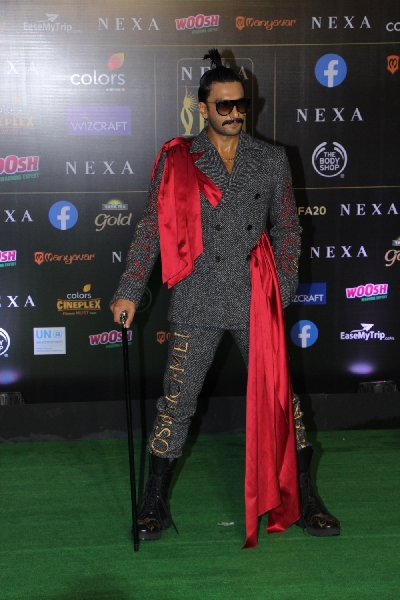 Mumbai: Actor Ranveer Singh at the Green Carpet of 20th IIFA Awards, in Mumbai on Sep 18, 2019. (Photo: IANS)