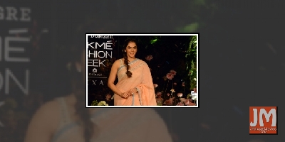 Isha Koppikar holidaying in London