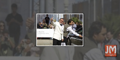 Robert De Niro rooting for Trump impeachment