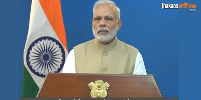 Rs 500 &  Rs 1000 Banned, Bollywood Praises Modi