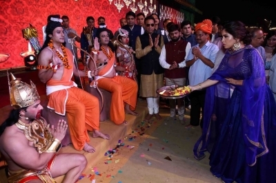 Dussehra, which marks the end of Ramleela and recalls Lord RamÃƒÂƒÃ‚Â¢ÃƒÂ‚Ã‚Â€ÃƒÂ‚Ã‚Â™s victory over Ravana, was celebrated across India a day ago, and to make the festival even more special for the people, actress Bhumi Pednekar attended the national capital