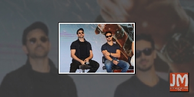 Hrithik, Tiger thrilled as 'War' enters Rs 300 cr-club