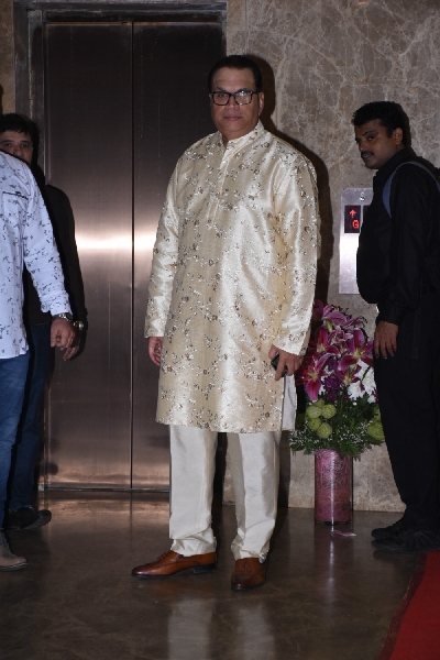 Mumbai: Filmmaker Ramesh Taurani at his Diwali bash in Mumbai on Oct 23, 2019. (Photo: IANS)