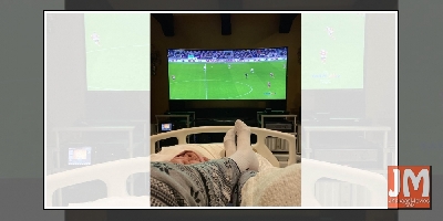 Big B shares his bed-ridden photograph