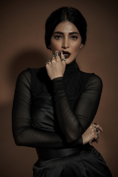 Actress-singer Shruti Haasan has 