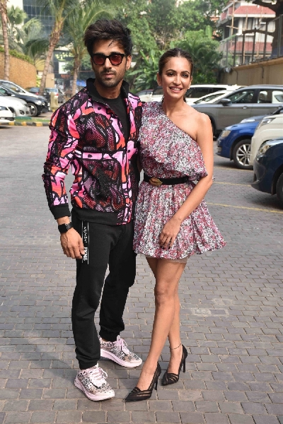 Mumbai: Actors Pulkit Samrat and Kriti Kharbanda during the promotions of his upcoming film "Pagalpanti" in Mumbai on Nov 16, 2019. (Photo: IANS)
