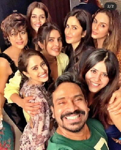 Weekend is here and it seems Bollywood celebrities are in a mood to party. And it is no less than a feast for the eyes when you get to see divas like Katrina Kaif and Priyanka Chopra Jonas partying together under one roof. On Friday, celebrity manager Rohini Iyer hosted her birthday bash in Mumbai. From Priyanka, Katrina, to Kriti Sanon. Ekta Kapoor, Tahira Kashyap and Huma Qureshi, several celebs marked their presence at the party.