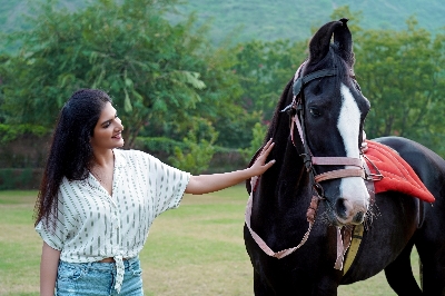 Actress Charu Kashyap enjoys horse riding and doesn't see it as  a "macho sport". She says women riding a horse look sexy and attractive. The actress has taken horse riding training and whenever she gets the time, she rides a horse.