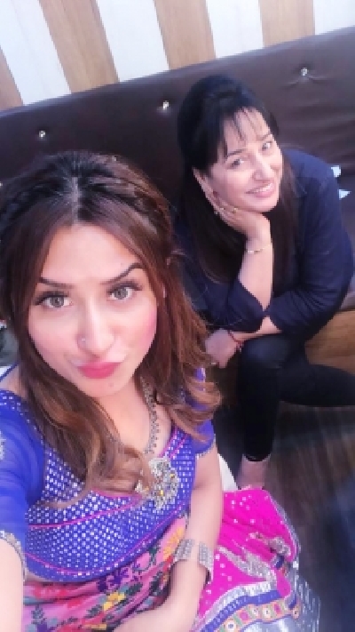 Actress Mahira Sharma with her mother Sania.