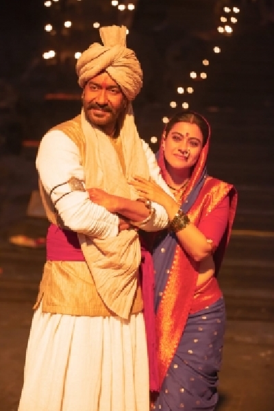 Actors Ajay Devgan and Kajol.