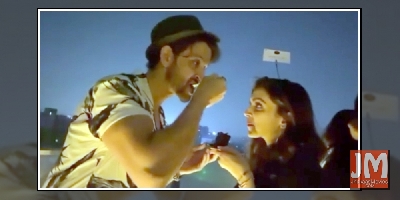 Hrithik feeds Deepika Padukone chocolate cake
