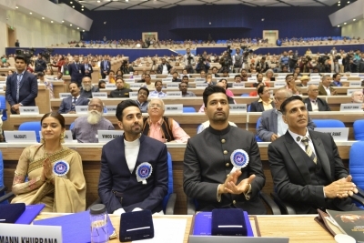New Delhi: Actors Keerthy Suresh, Ayushmann Khurrana, Vicky Kaushal and Akshay Kumar during 66th National Film Awards in New Delhi on Dec 23, 2019. (Photo: IANS)