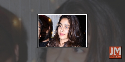 Janhvi Kapoor: Getting papped is weird