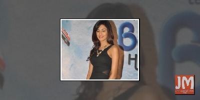 Telly stars spread Christmas cheer